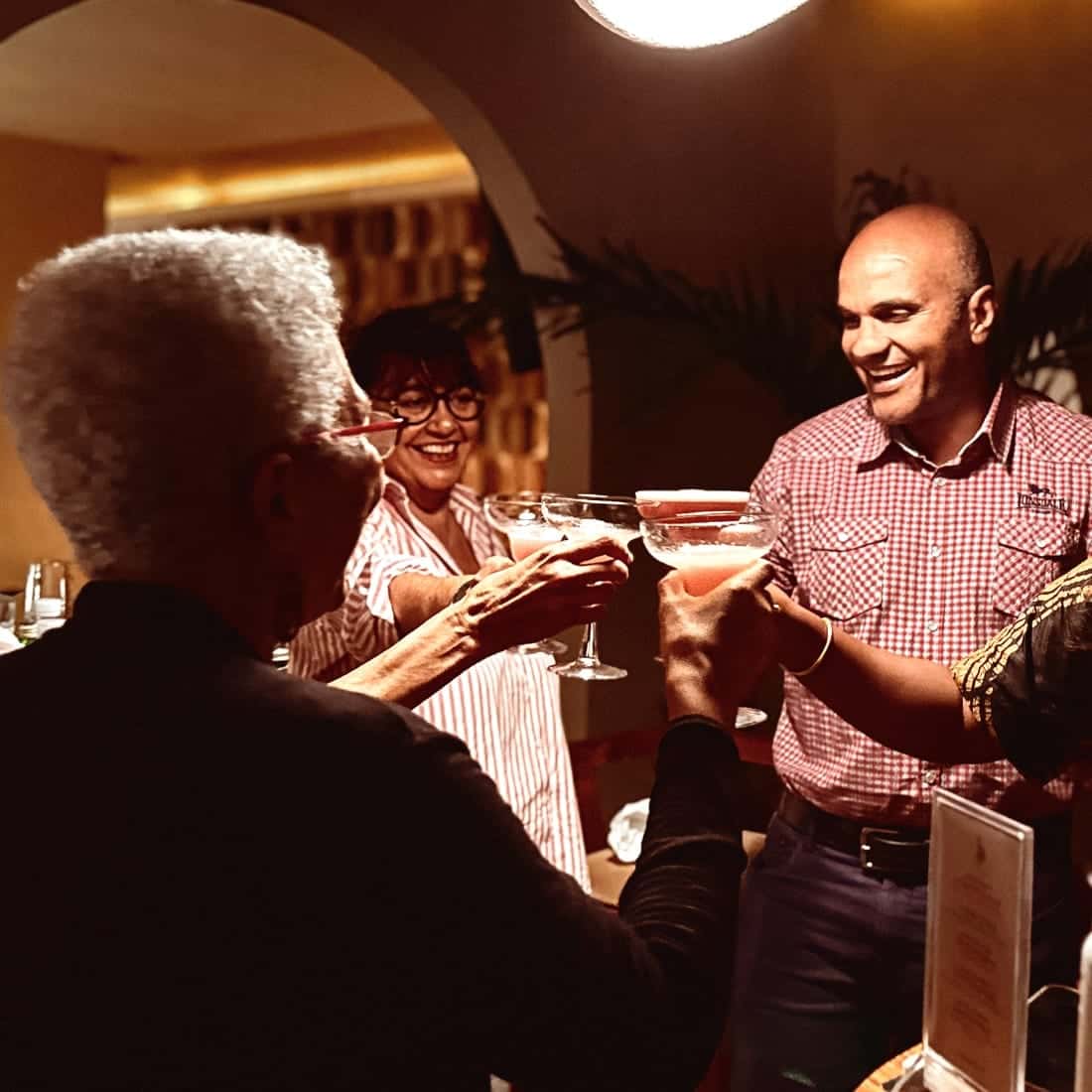 entre amis au bar